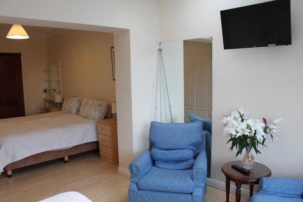 Bed & Breakfast Bohola House *