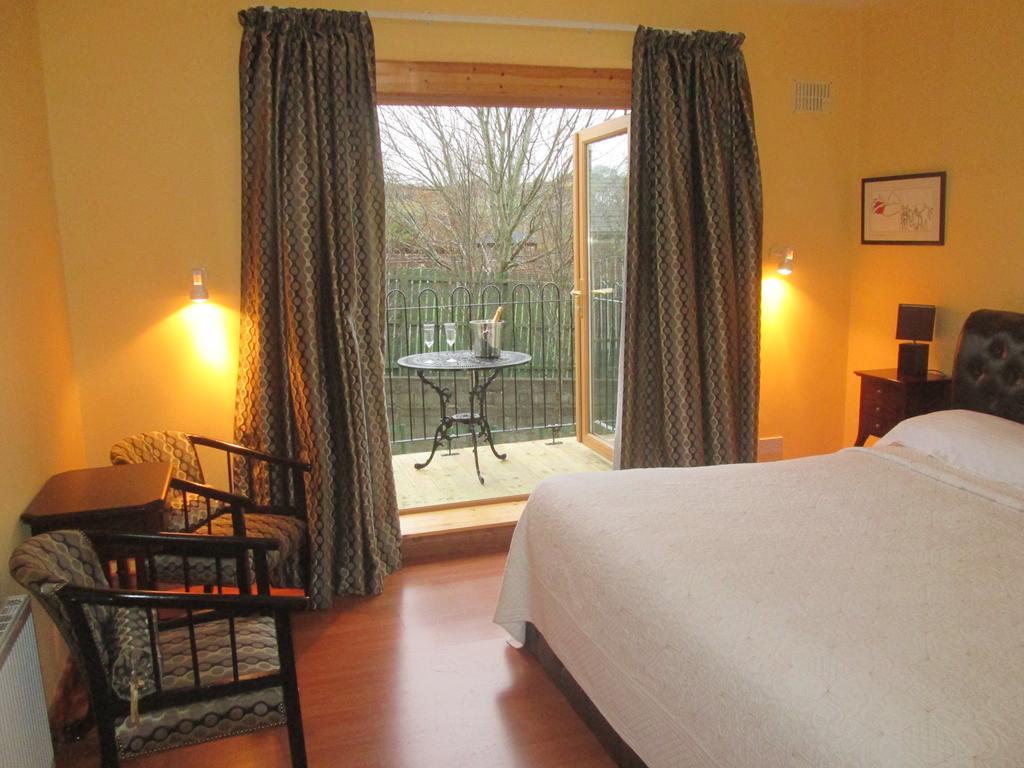 Bed & Breakfast Kilbree House