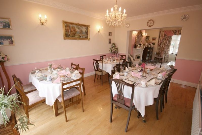 Maple House Bed & Breakfast Galway