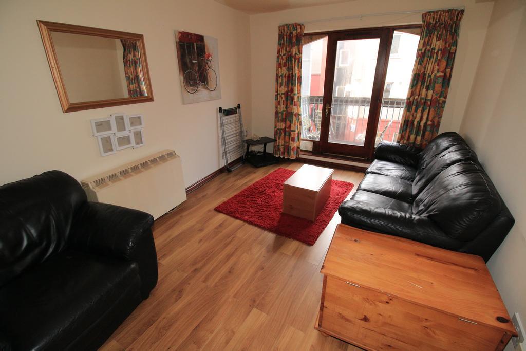 Kirwans Lane Apartment *