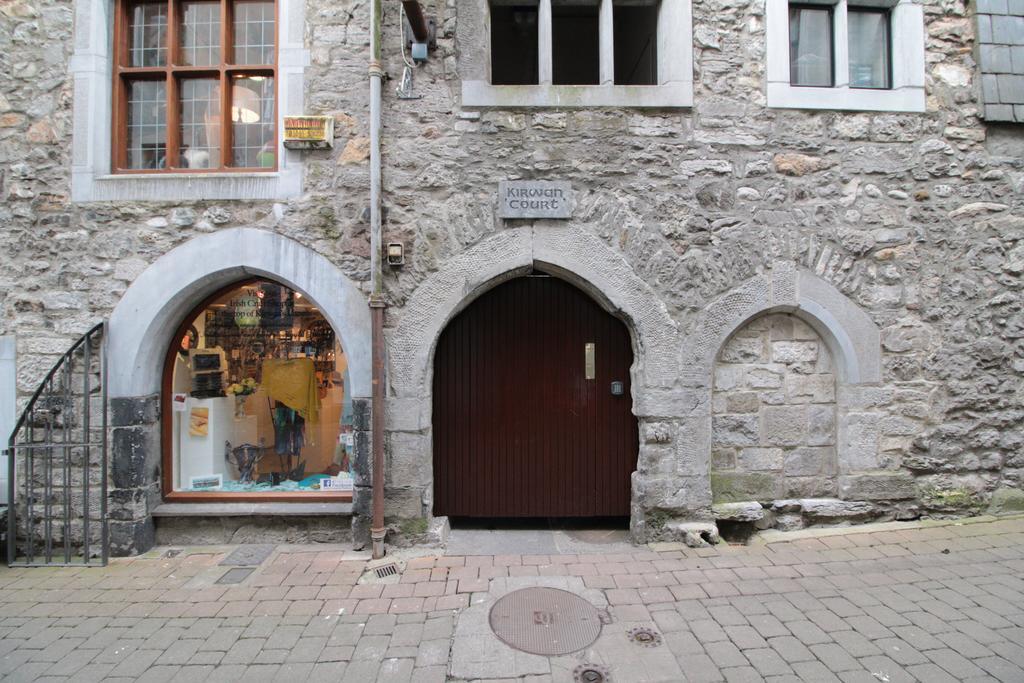 Kirwans Lane Apartment