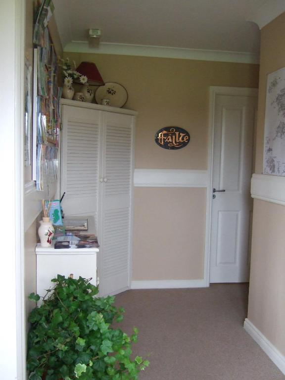 Holiday home Sunnymeade Accommodation With Sea View *