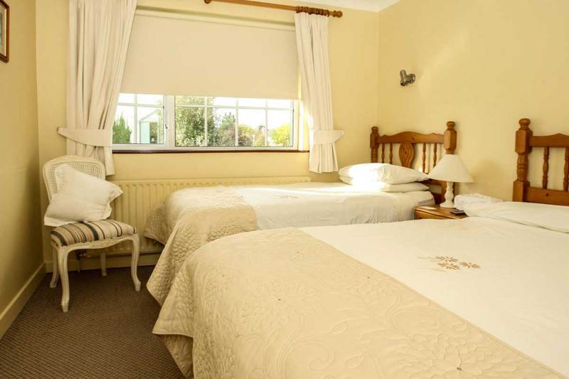 Roncalli House 3*
