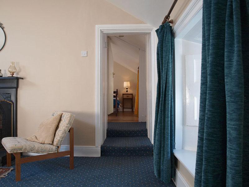 Hotel Ross House 3*
