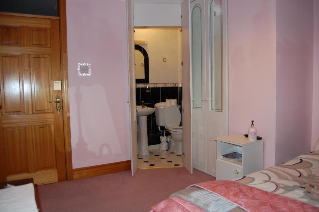 Acorn House Galway