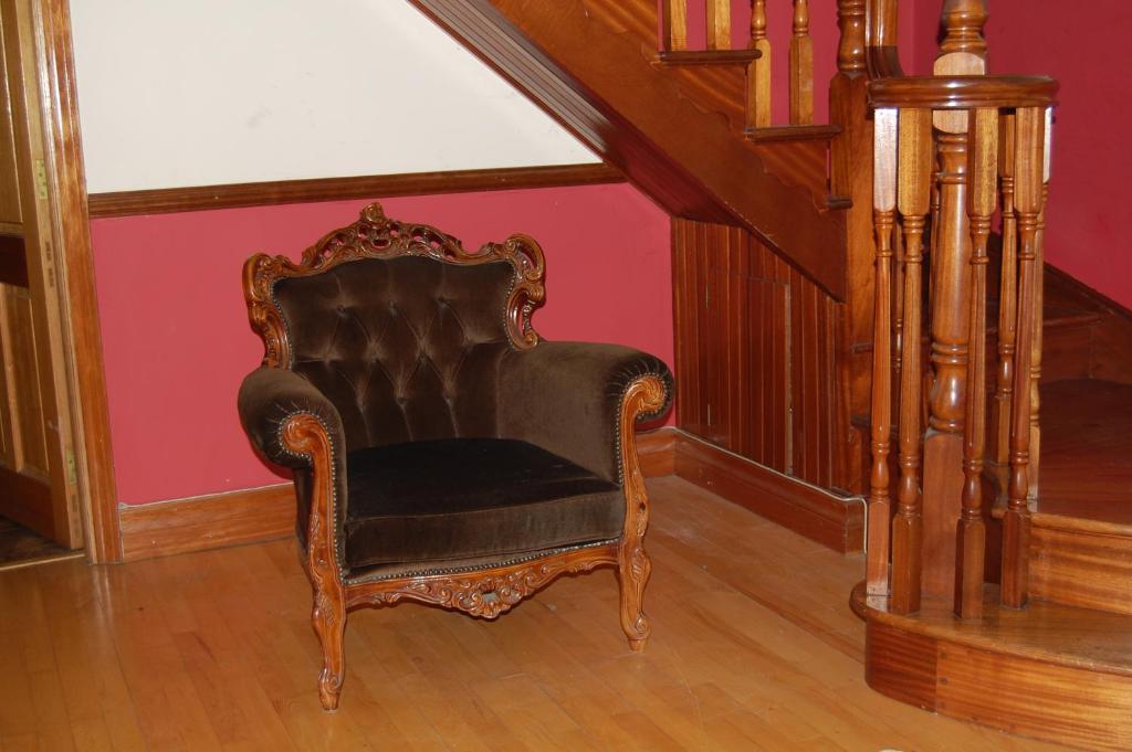 Bed & Breakfast Acorn House Galway
