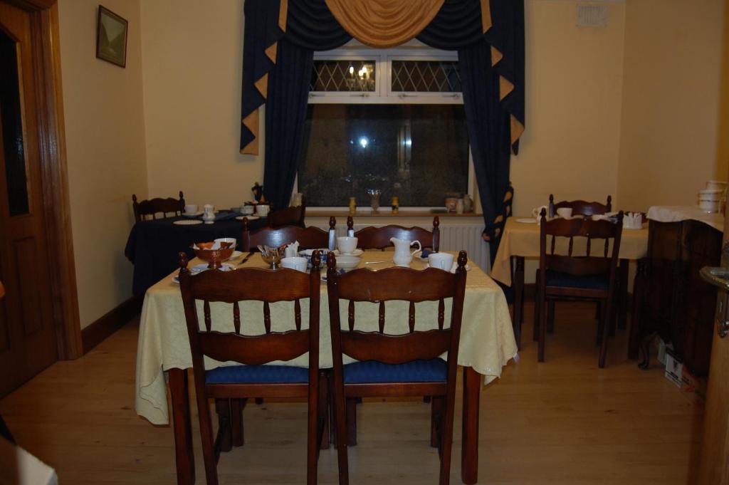 Acorn House 4* Galway