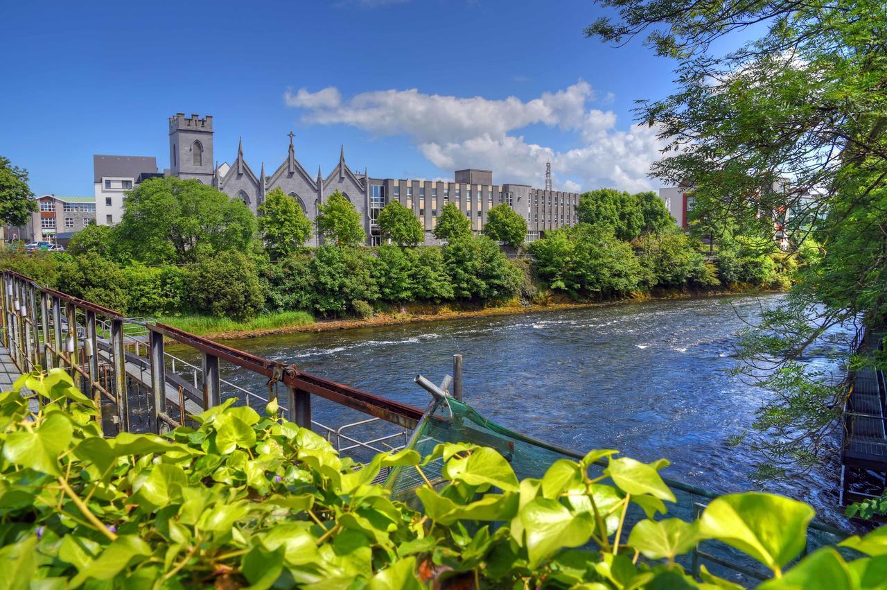 Most Photographed Street In Ireland-best Location Apartment Galway