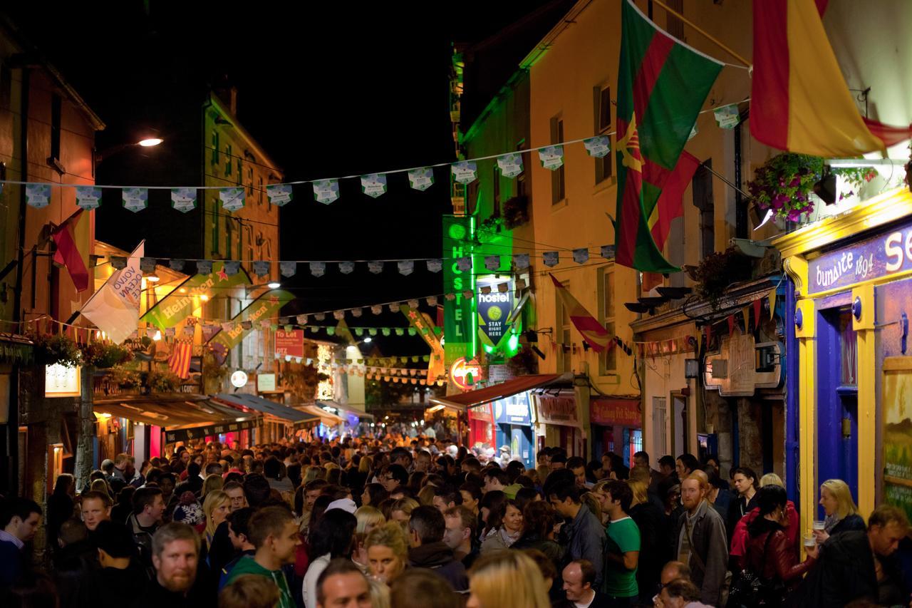 Most Photographed Street In Ireland-best Location Apartment