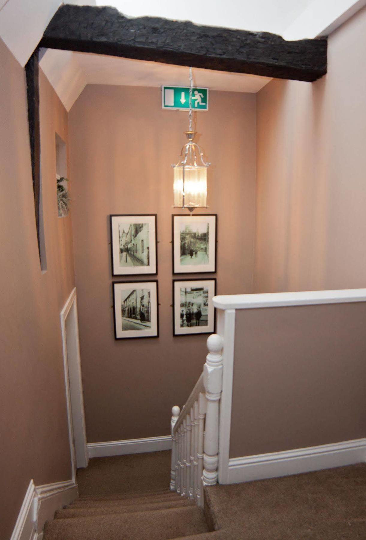 7 Cross Street Galway