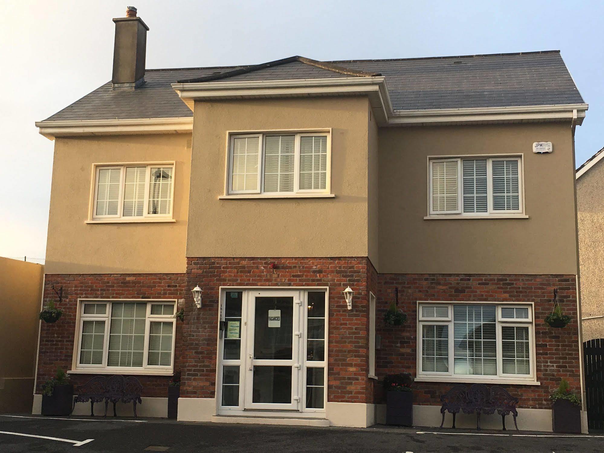 Bed & Breakfast Abbey 3*