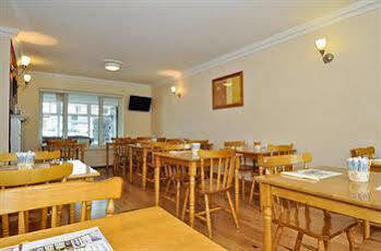 Guest house Amber Lodge Budget Accommodation Galway