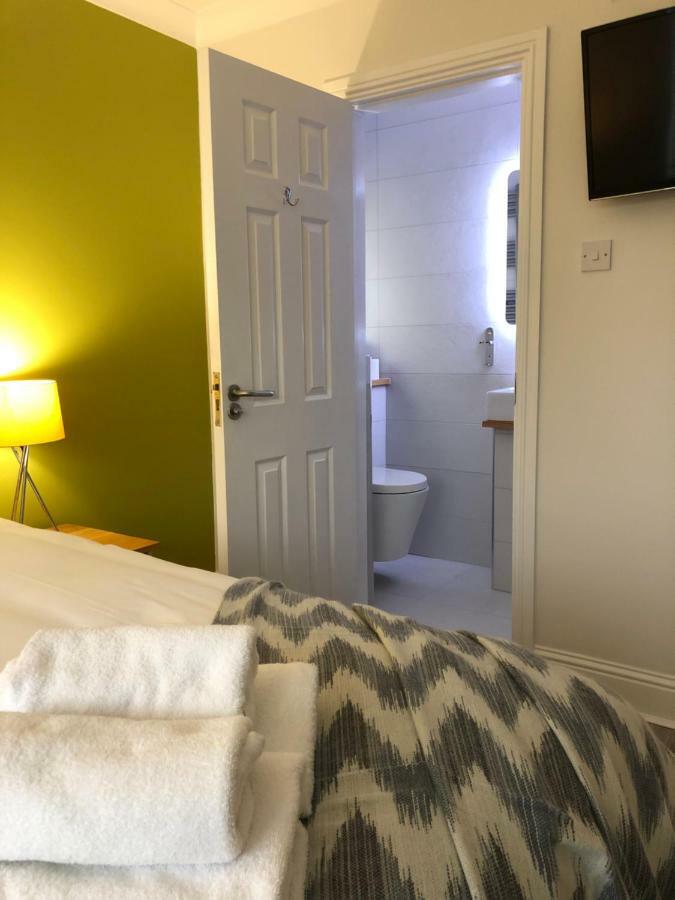 Amber Hill Bed & Breakfast 3*