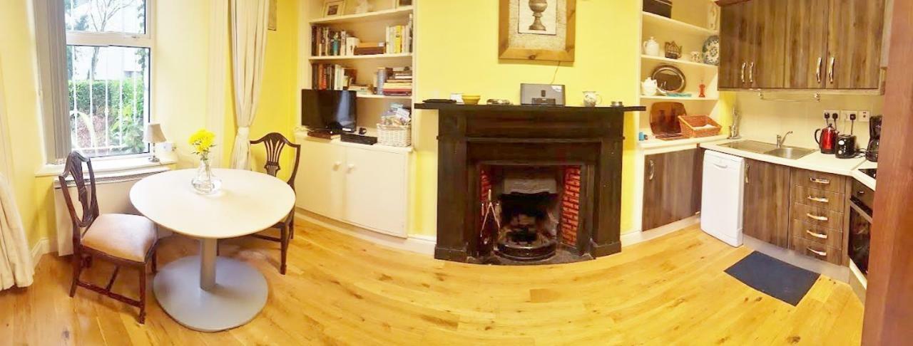 Silver Crescent House & Apts Vacation City Ireland Apartment