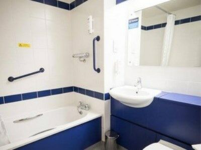 Travelodge 3* Galway