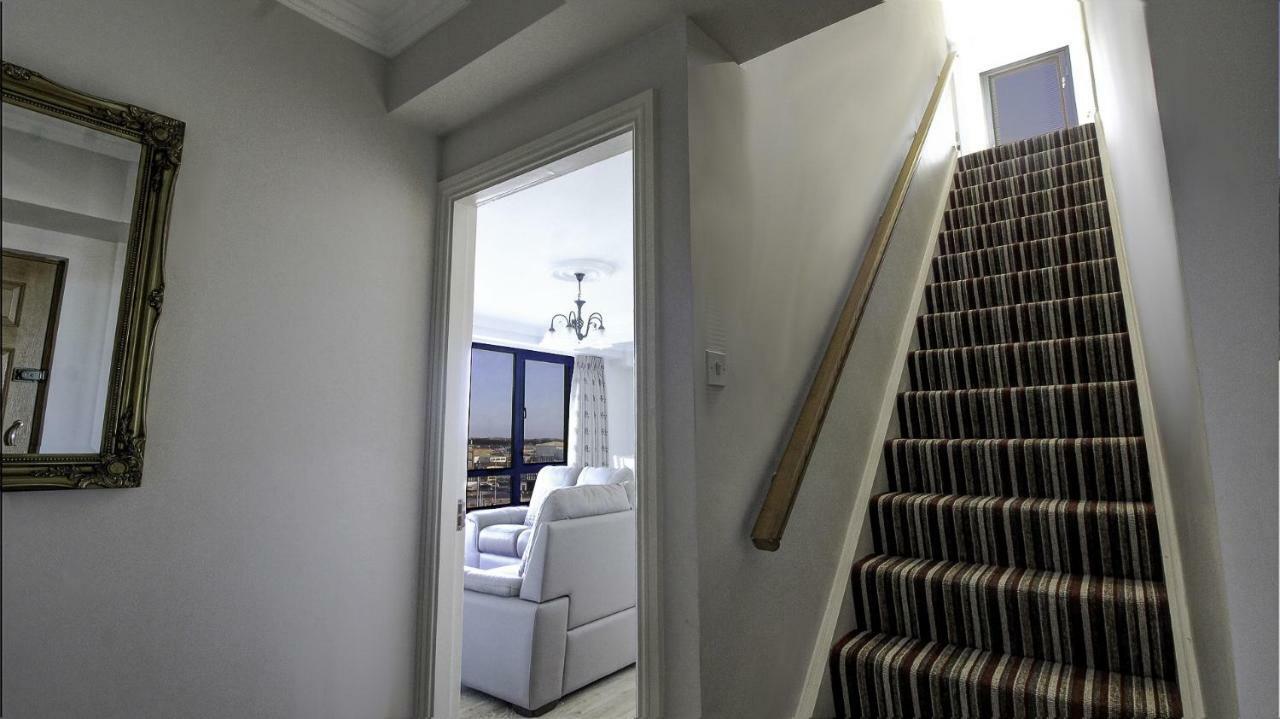 Penthouse With Rooftop Terrace Apartment Galway