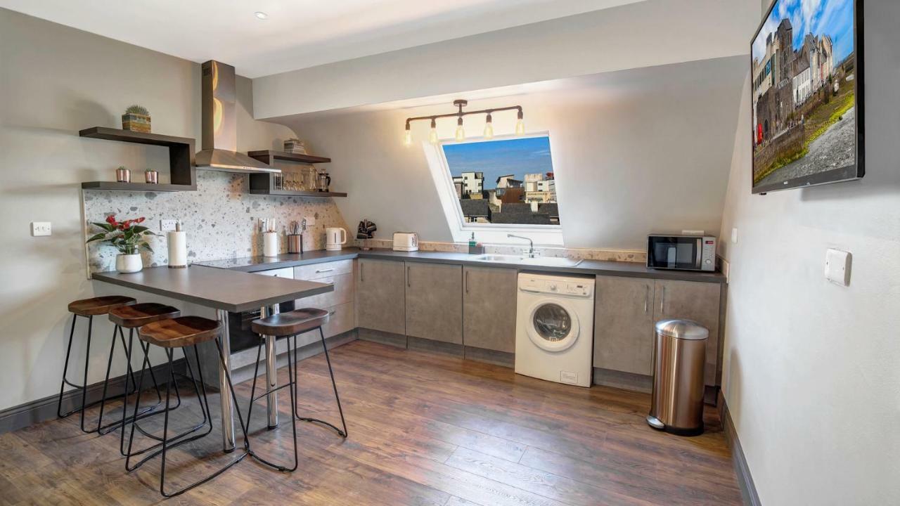 Executive 2 Bedroom Loft Style * Galway