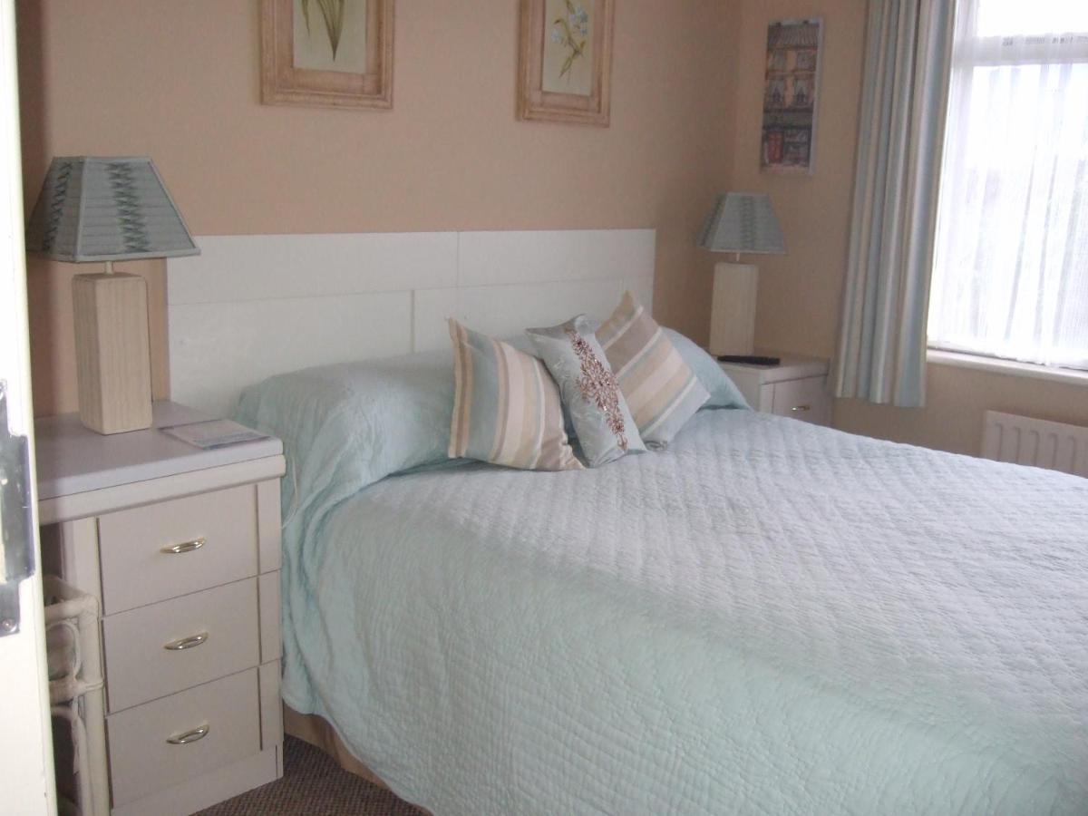 Sunnymeade Accommodation With Sea View Galway