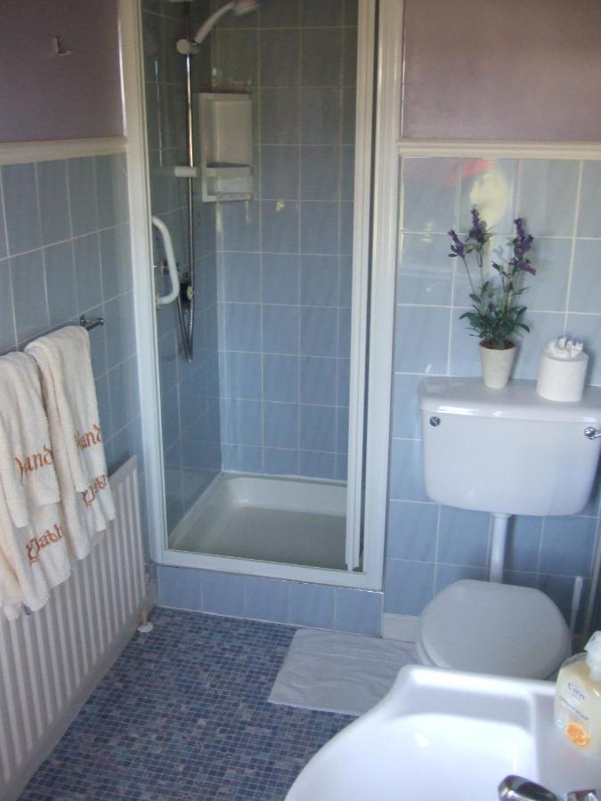 Sunnymeade Accommodation With Sea View Holiday home
