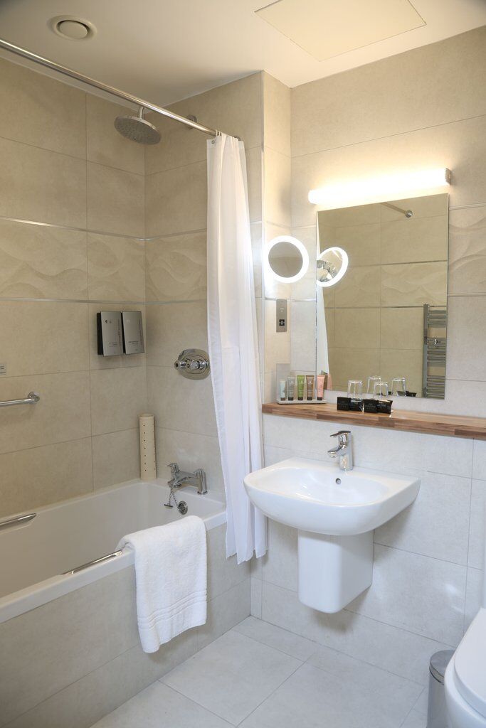 Menlo Park Self Catering