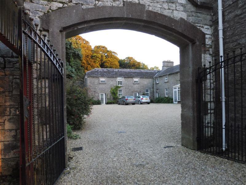 Ross House 3* Galway
