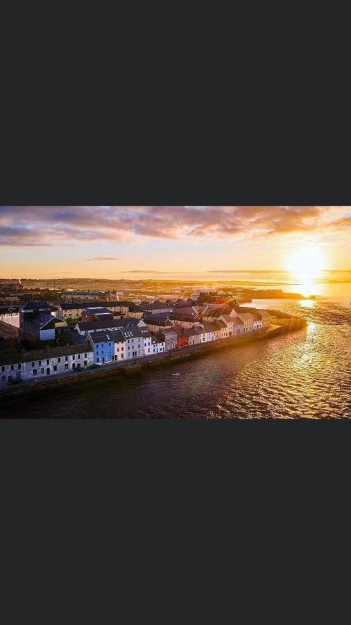 Spanish Arch City Centre Duplex * Galway