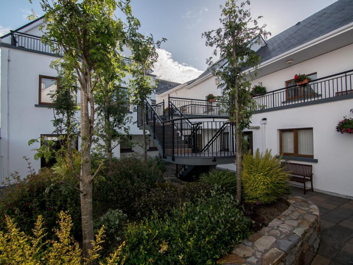 Donegan Court 3* Galway