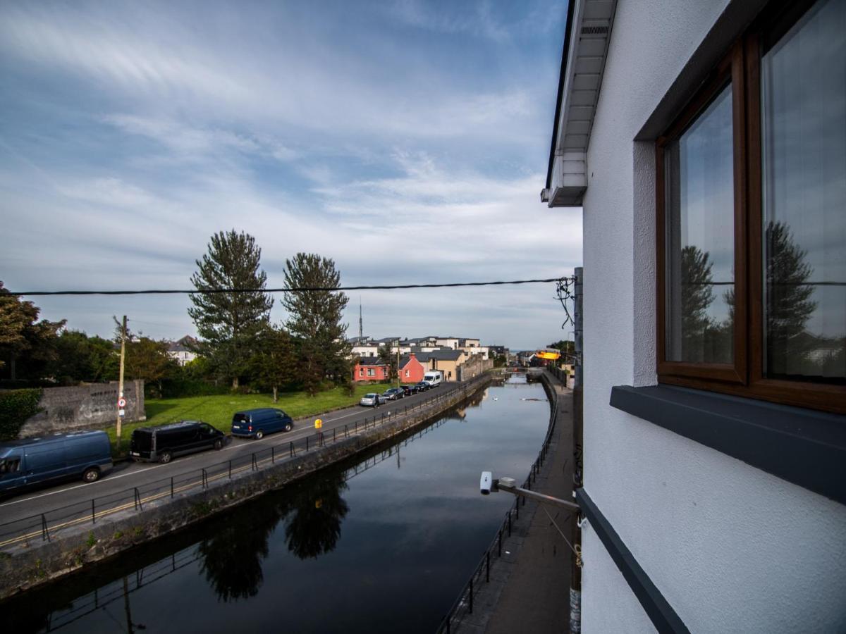 Aparthotel Donegan Court 3*