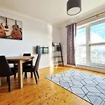 Galway City Dockland Apartment, 2 Bed, 2 Bath With Parking