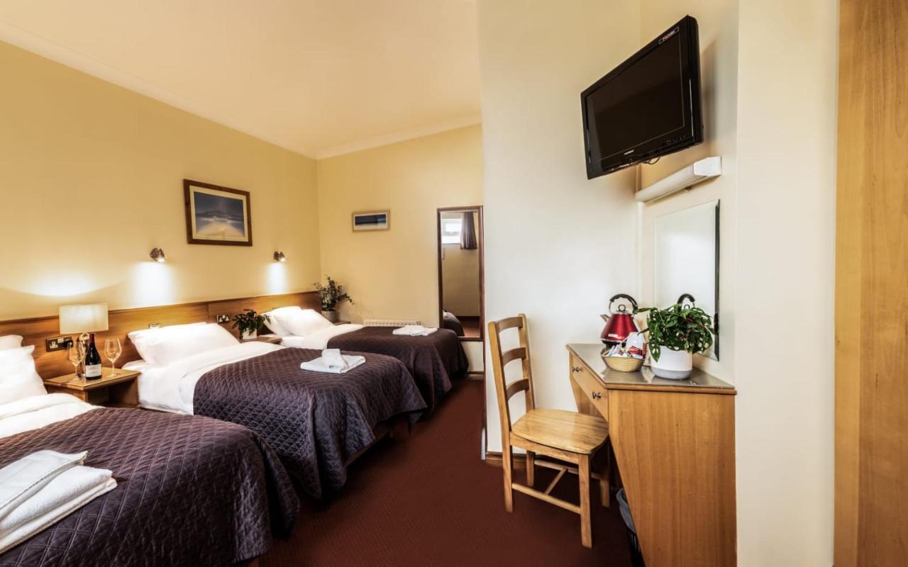 Holiday 2* Galway