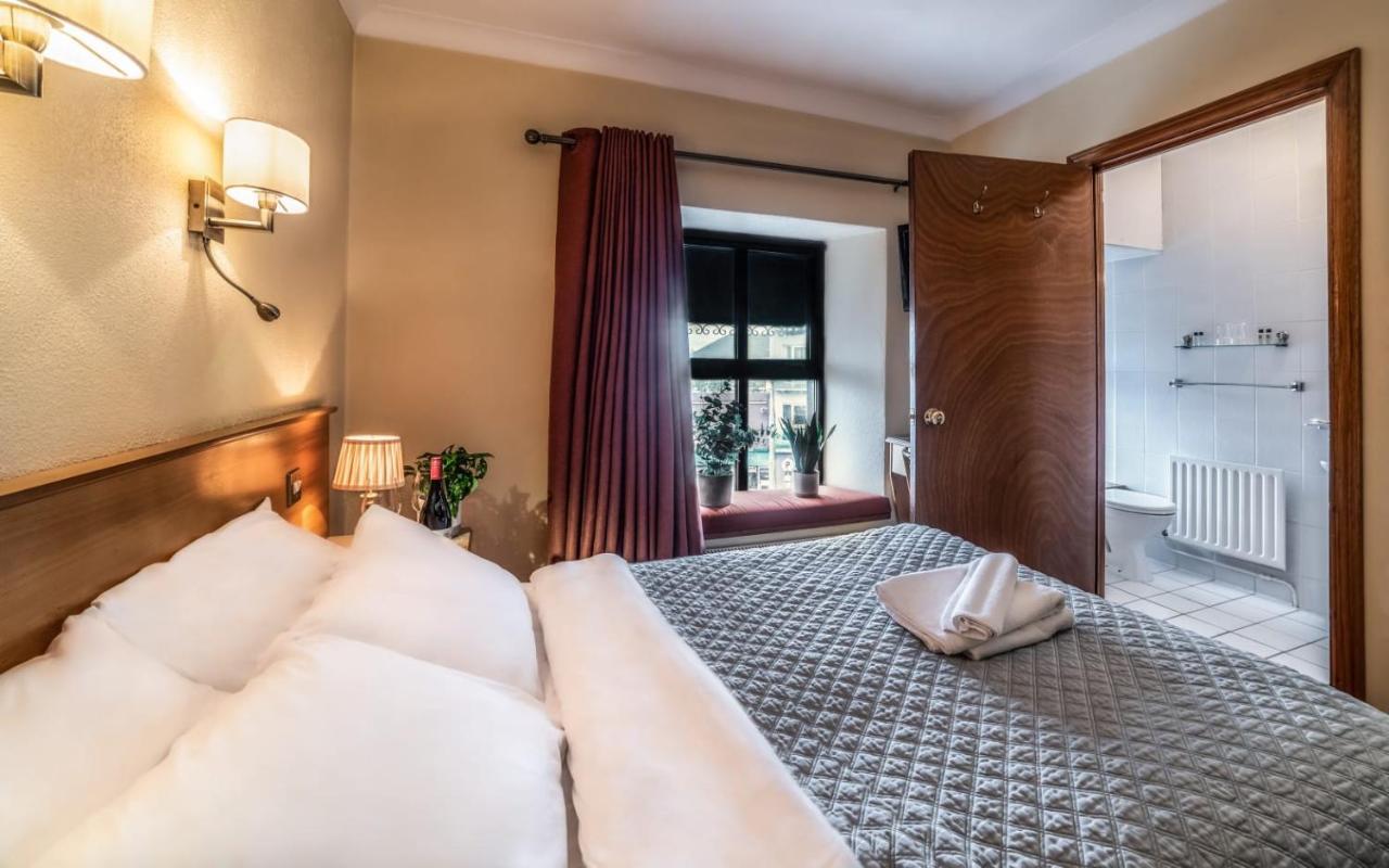 Hotel Holiday