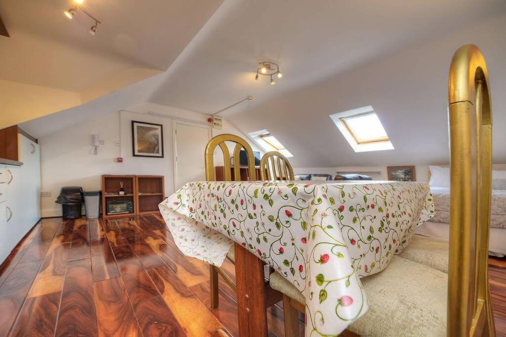 Luxury For Couples Apartment Galway