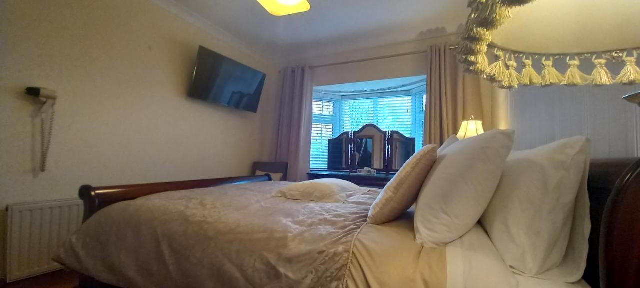 Woodhaven Manor H91rc9d