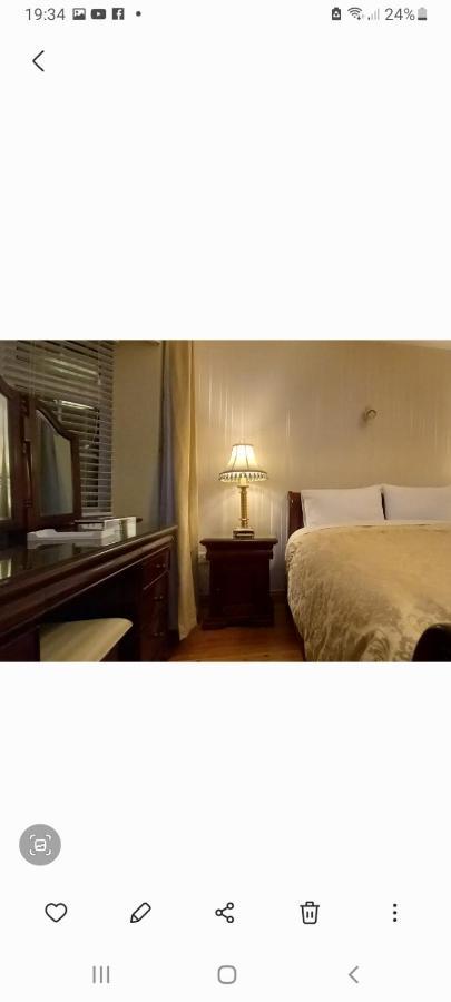 Guest house Woodhaven Manor H91rc9d