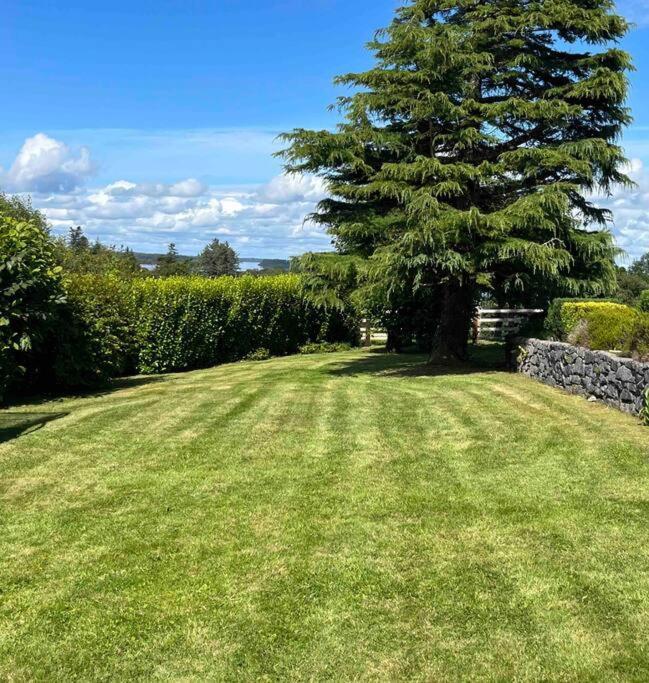 Hillcrest Lodge, Private On Lough Corrib, Oughterard Apartment Galway