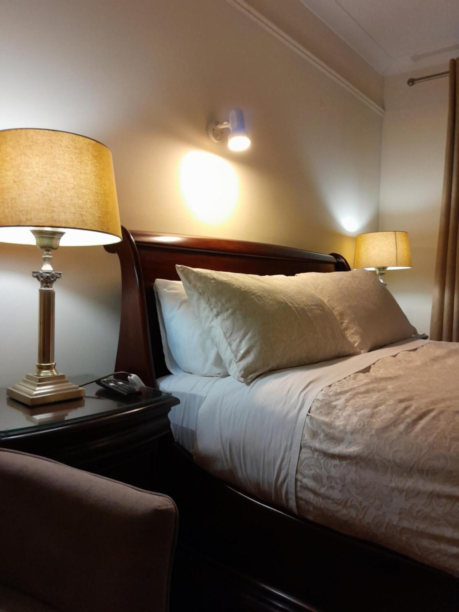 Woodhaven Manor H91rc9d 4*