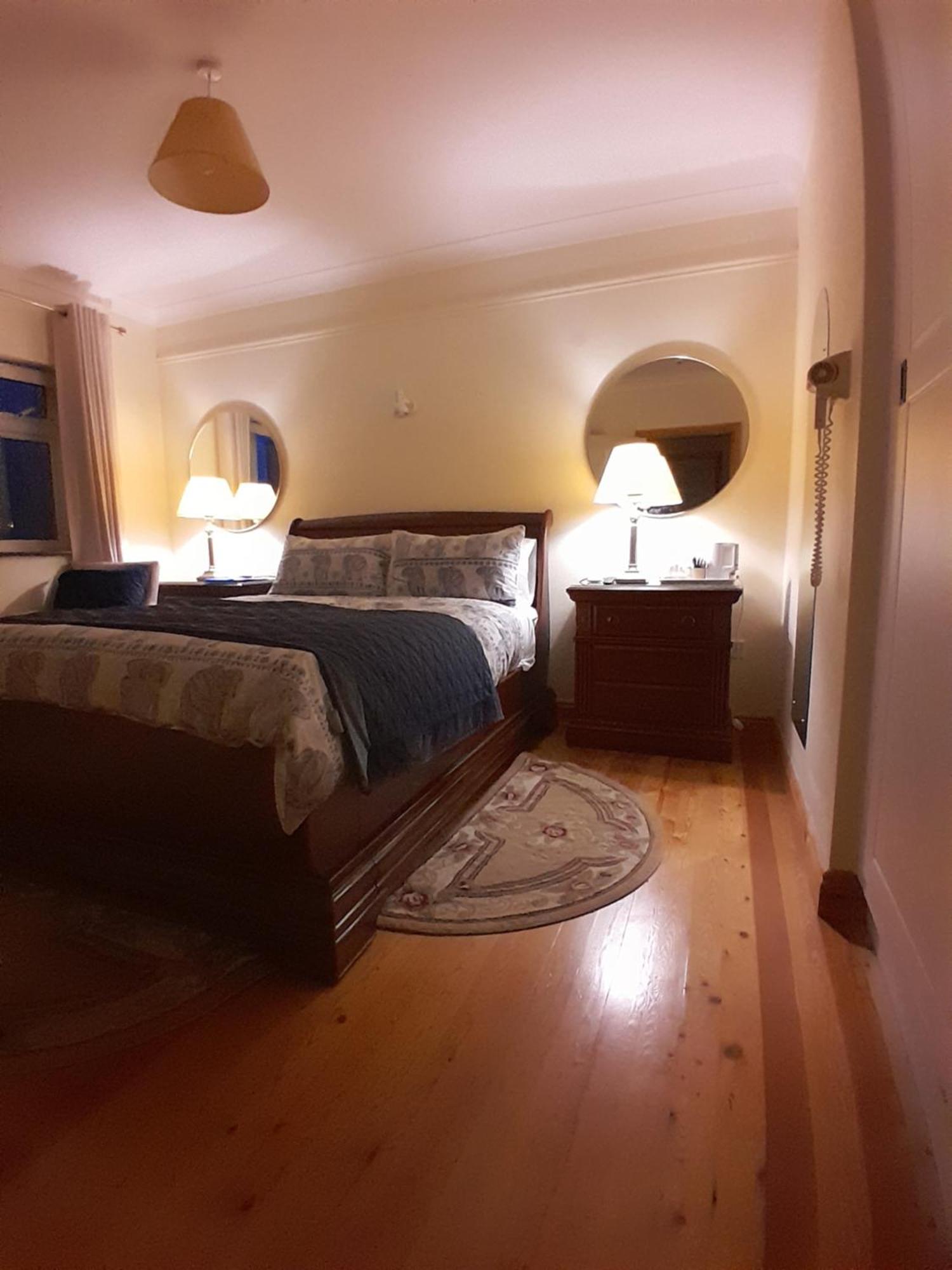 Guest house Woodhaven Manor H91rc9d 4*