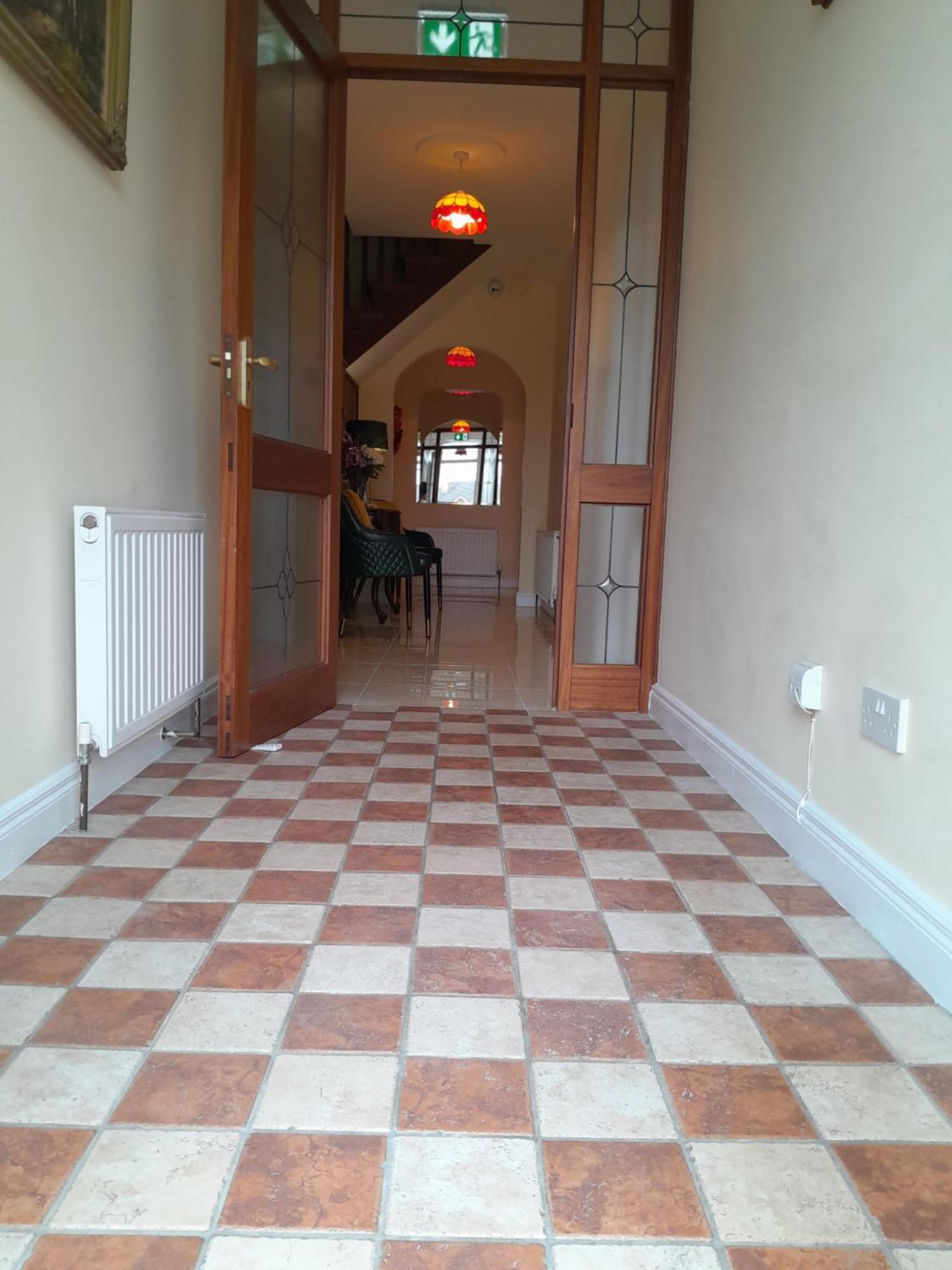 Woodhaven Manor H91rc9d Guest house
