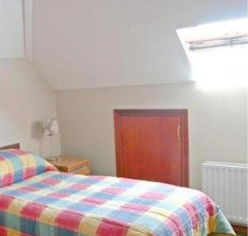 Copper Beech 3*