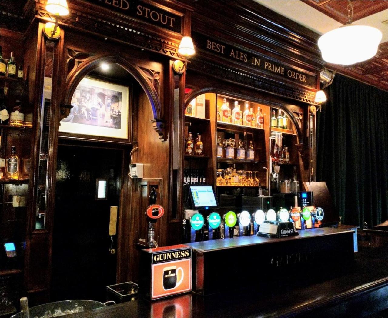 Hotel Thirteen On The Green - Eyre Square