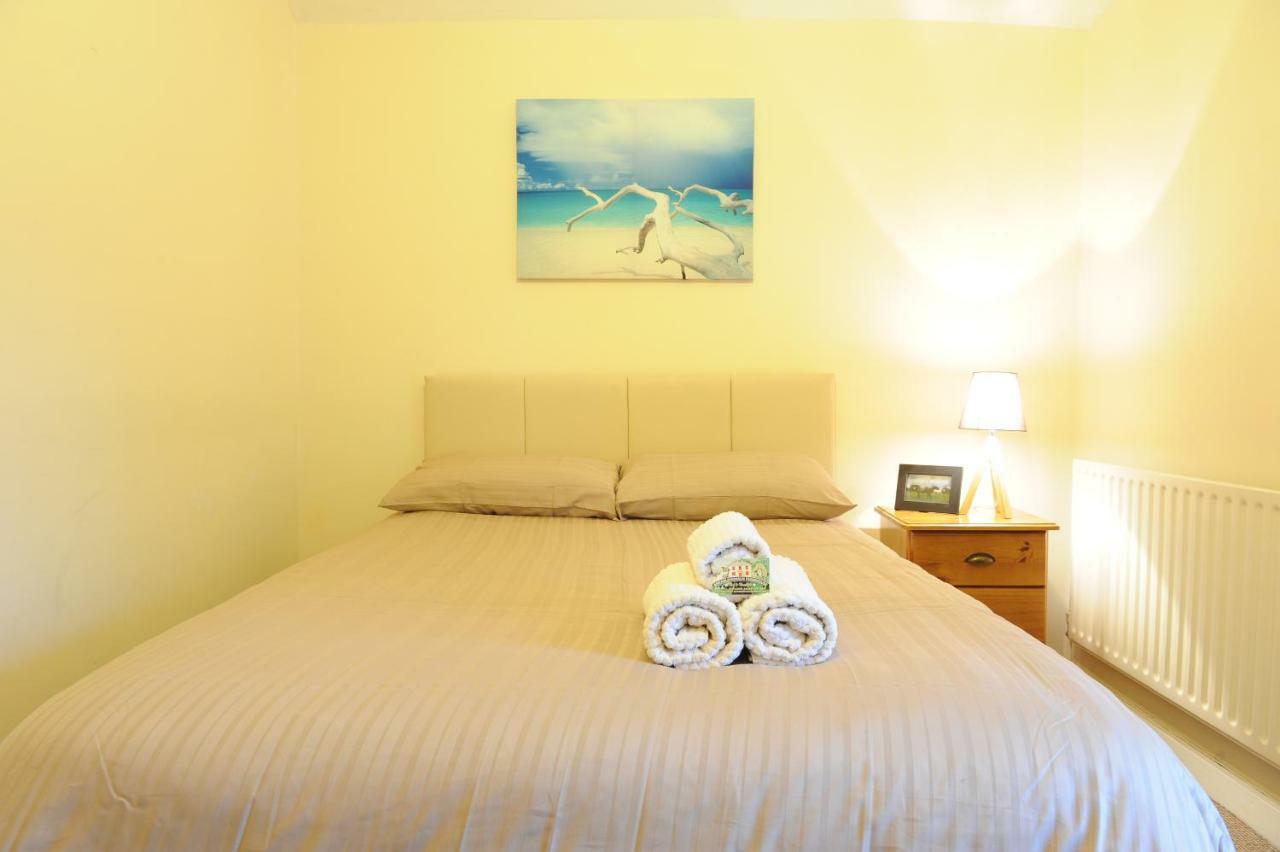 Breanloughaun Briarhill Bed & Breakfast Galway